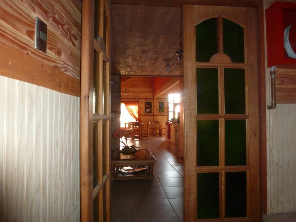 Hostal Pucon Sur Bilik gambar